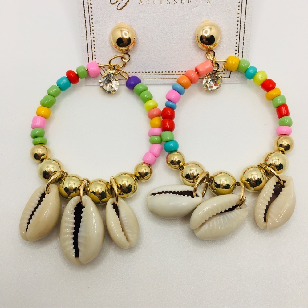 EARRINGS multi color with golden beads. Pierced!